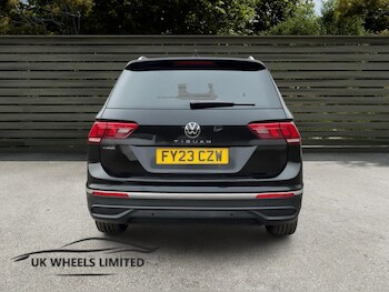Used Volkswagen Tiguan Allspace 2023 for sale - 78528669: Photo