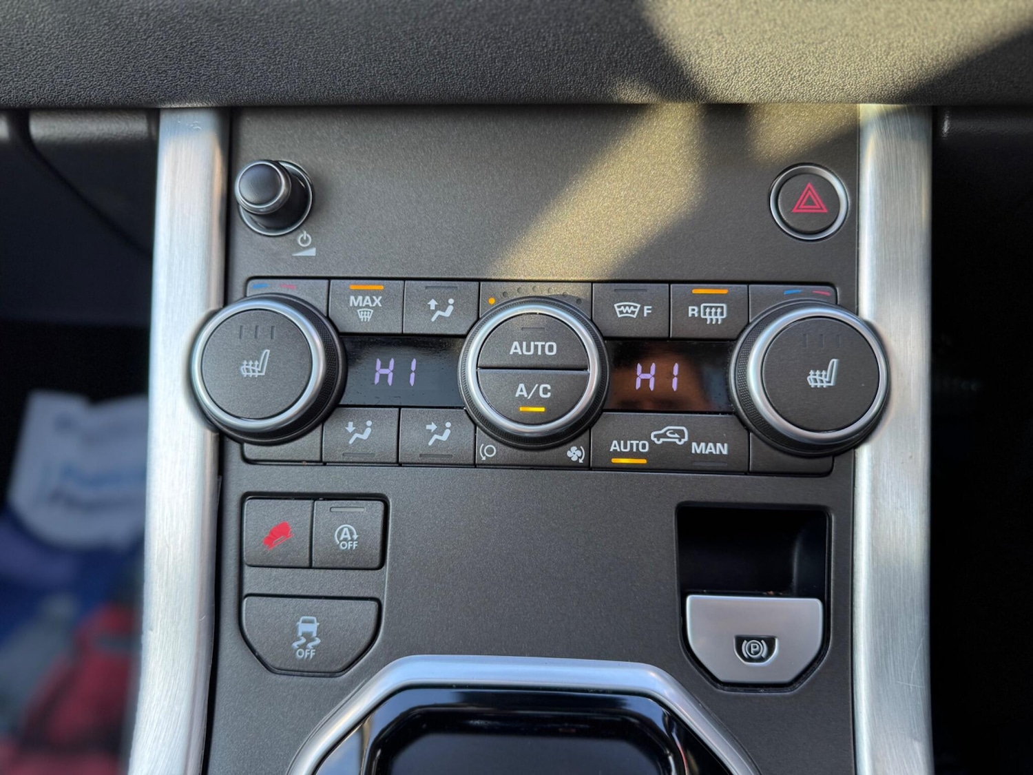 Used Land Rover Range Rover Evoque 2018 for sale - 76801189: Photo 40