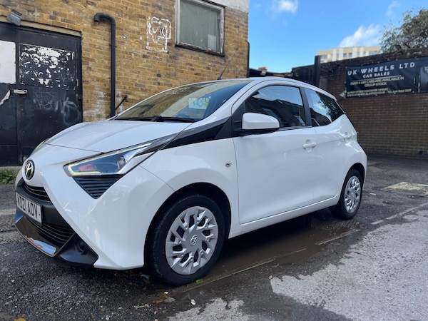 Used Toyota AYGO 2021 for sale - 76151979: Photo 6