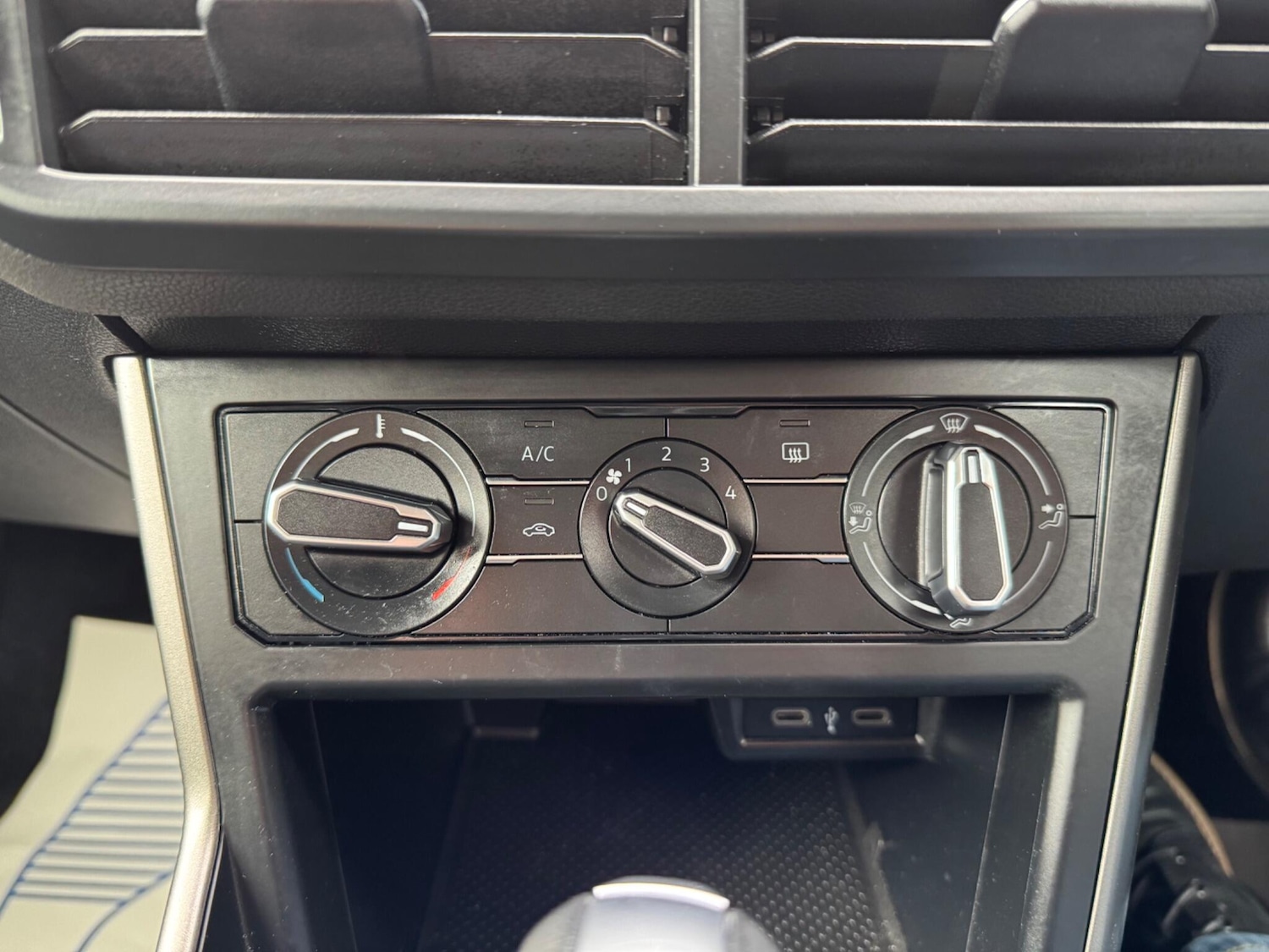 Used Volkswagen Polo 2021 for sale - 76282836: Photo 22