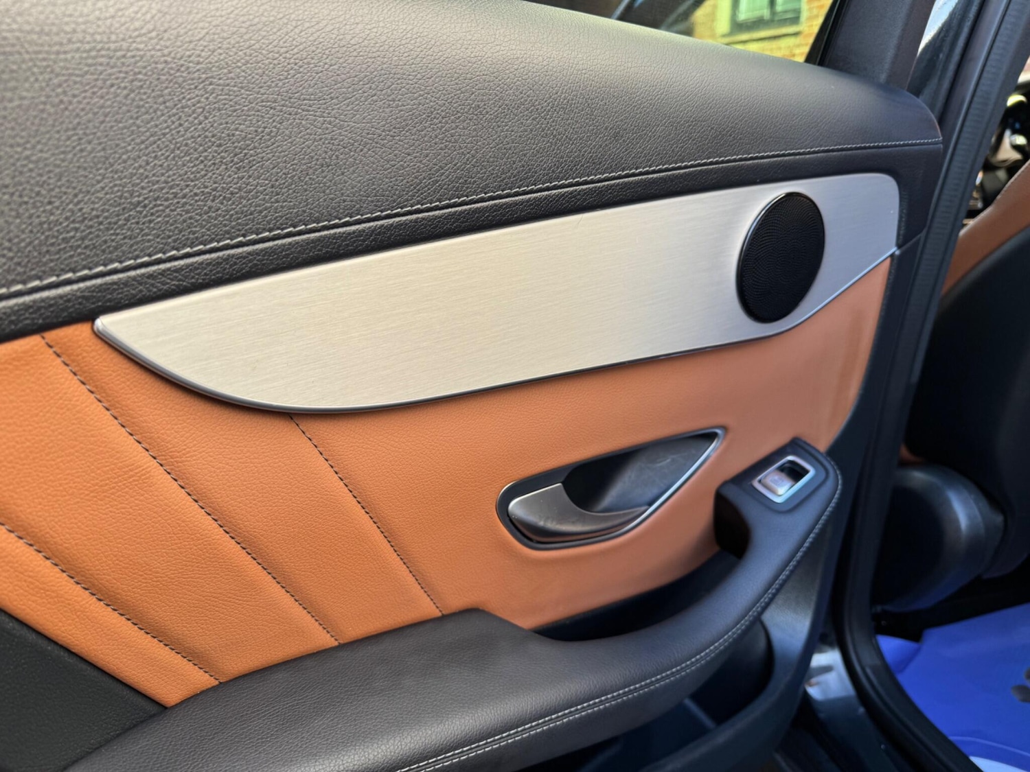 Used Mercedes-Benz GLC 2022 for sale - 76801289: Photo 37