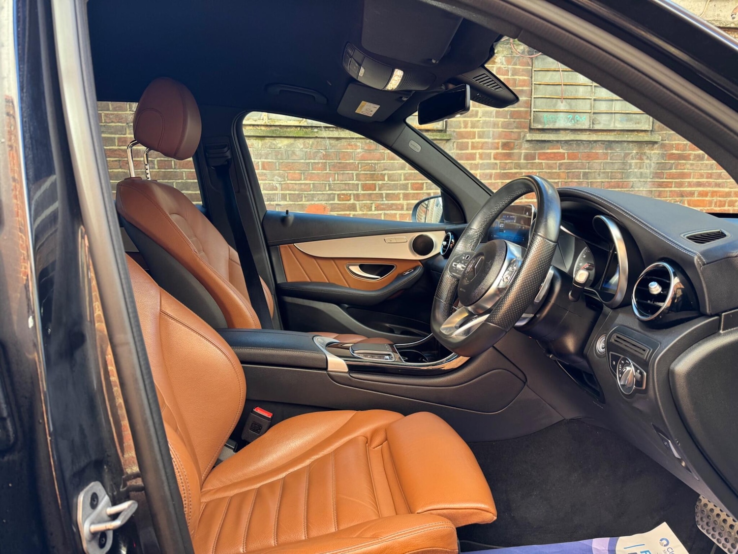 Used Mercedes-Benz GLC 2022 for sale - 76801289: Photo 8