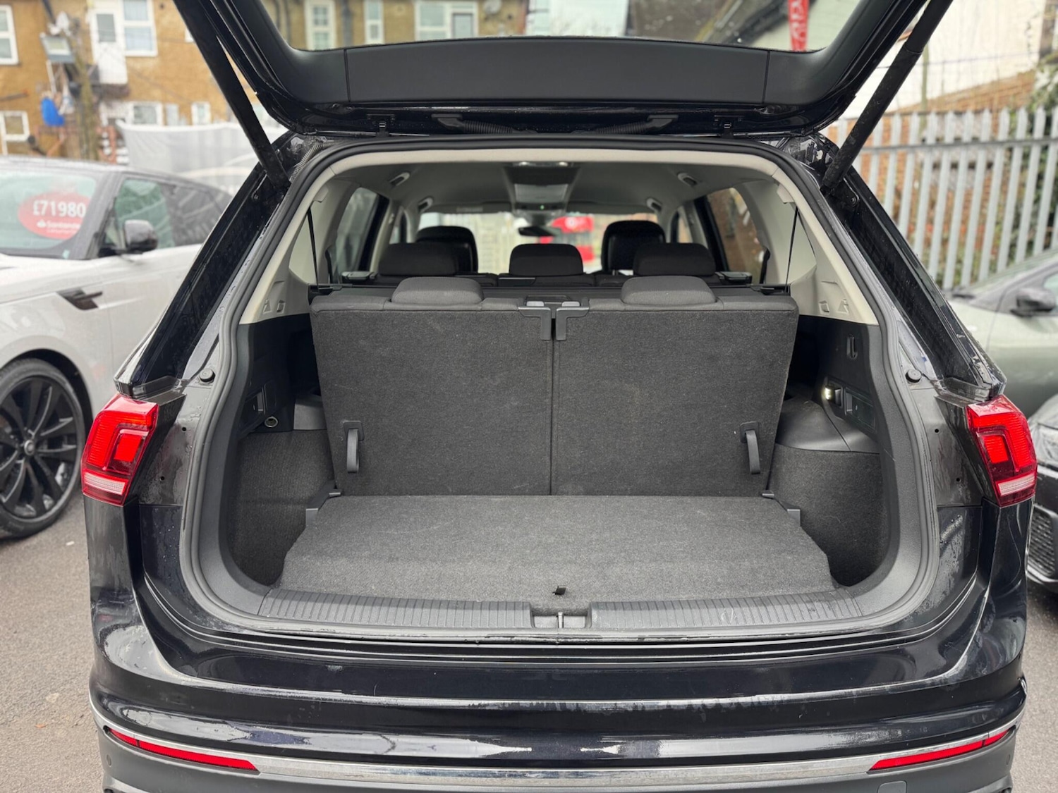 Used Volkswagen Tiguan Allspace 2022 for sale - 77155666: Photo 33