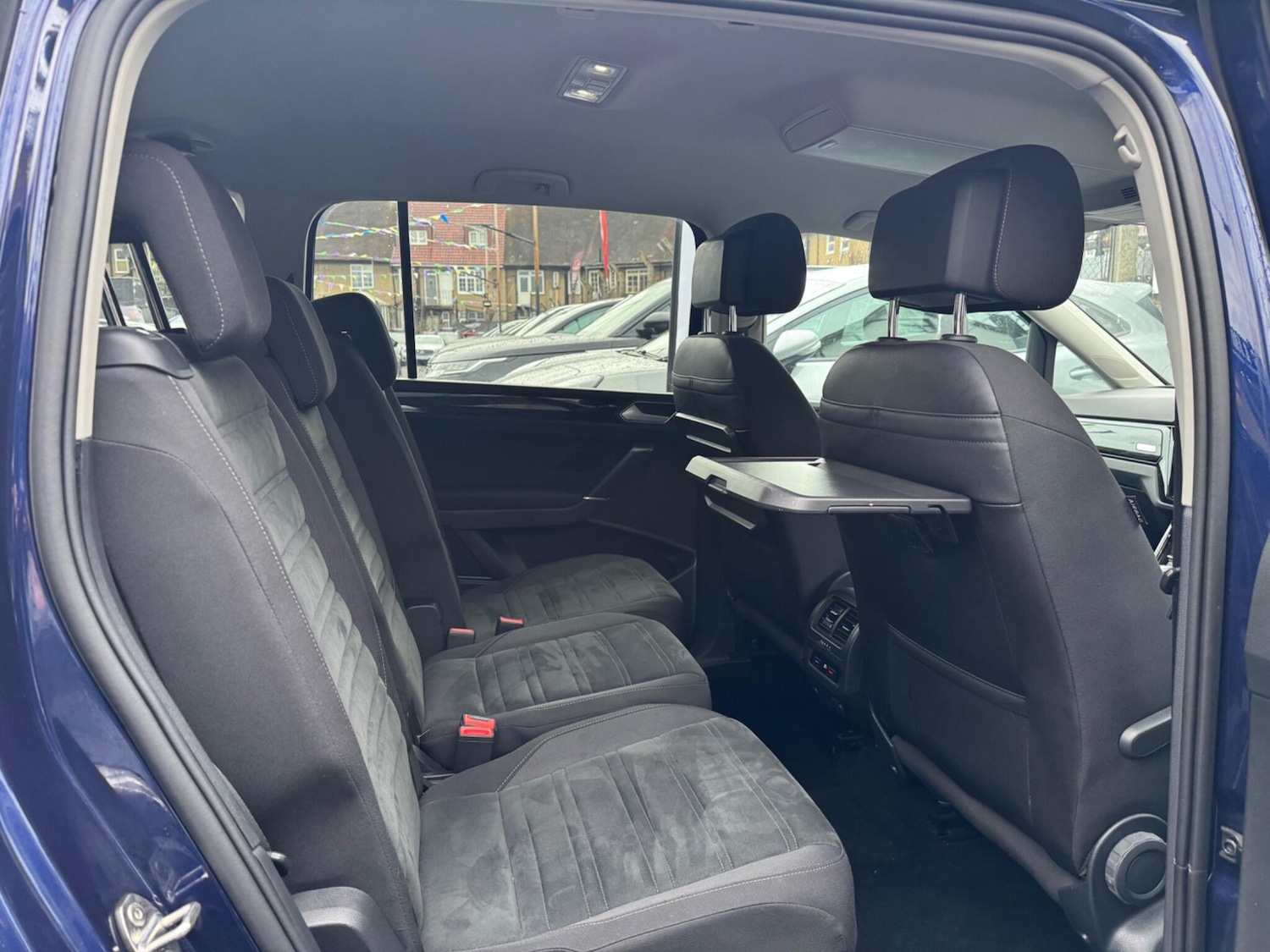 Used Volkswagen Touran 2018 for sale - 76865759: Photo 12