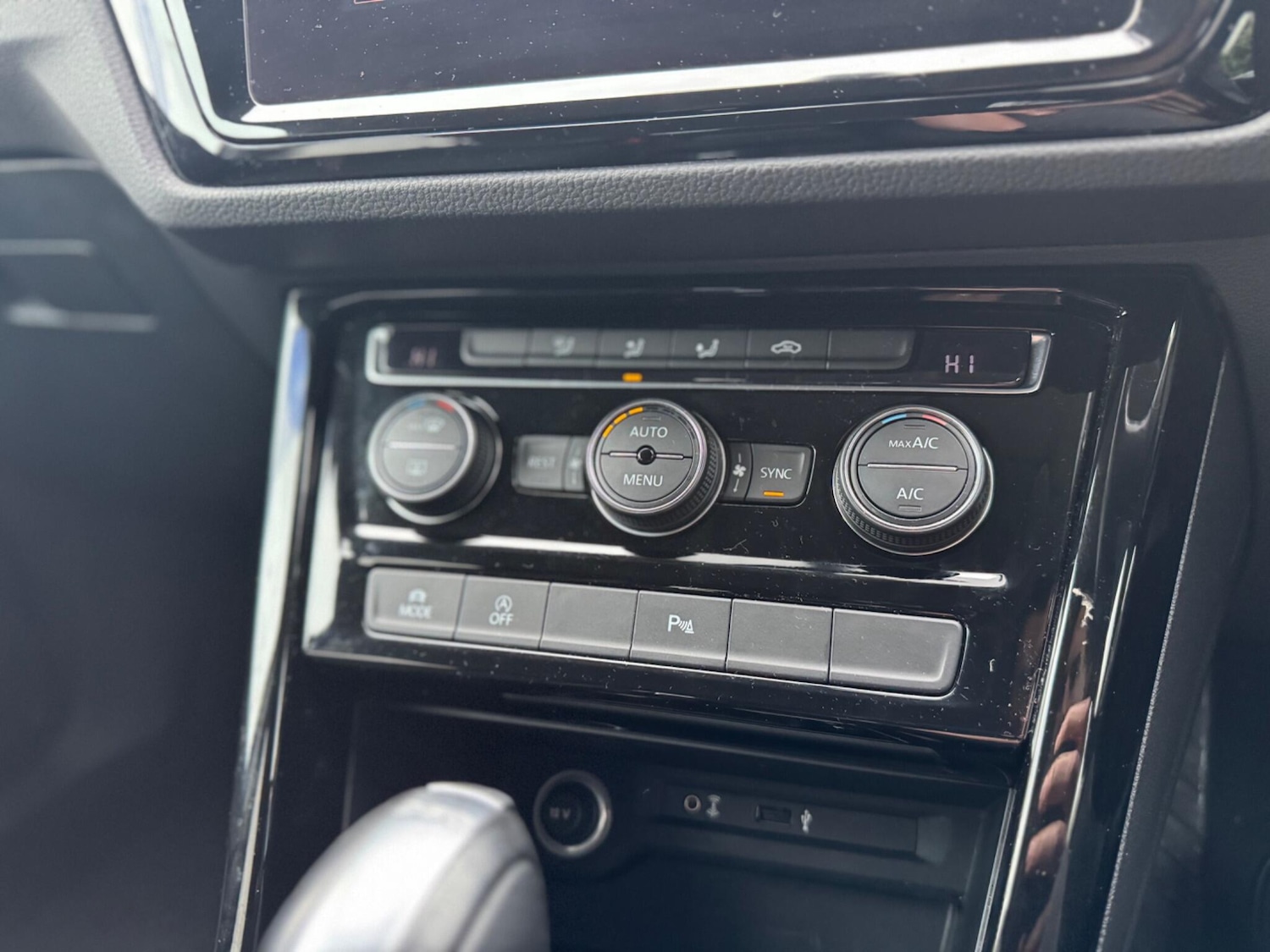 Used Volkswagen Touran 2018 for sale - 76865759: Photo 21