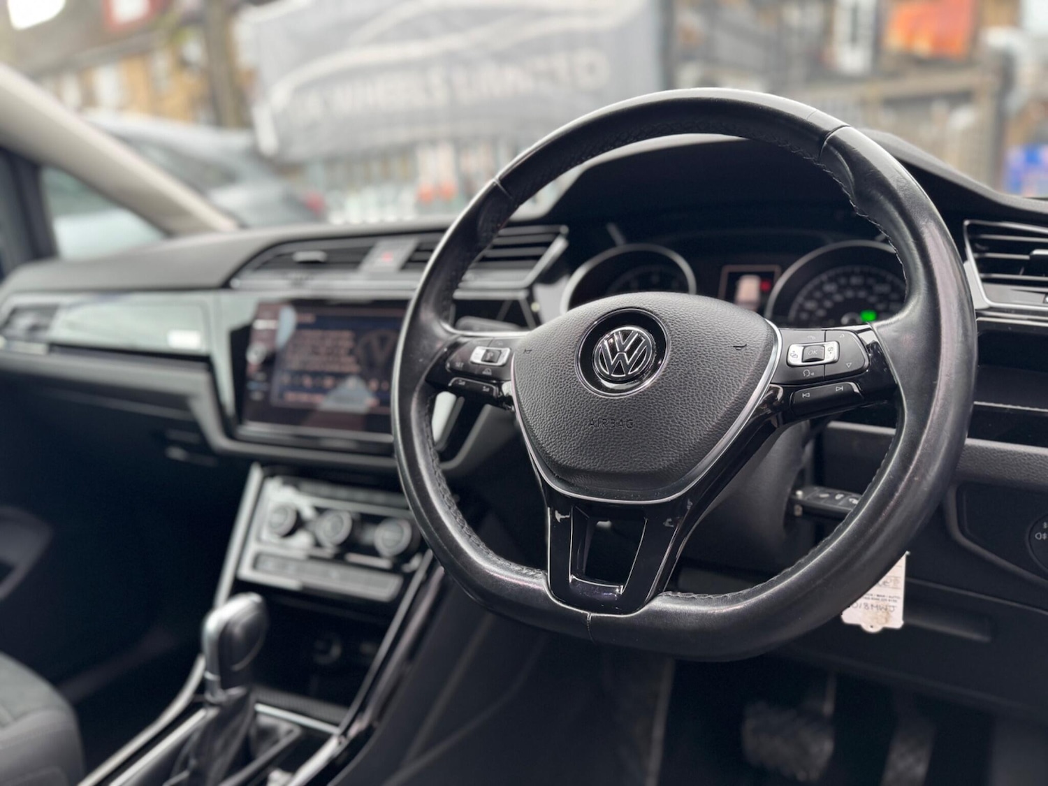 Used Volkswagen Touran 2018 for sale - 76865759: Photo 23