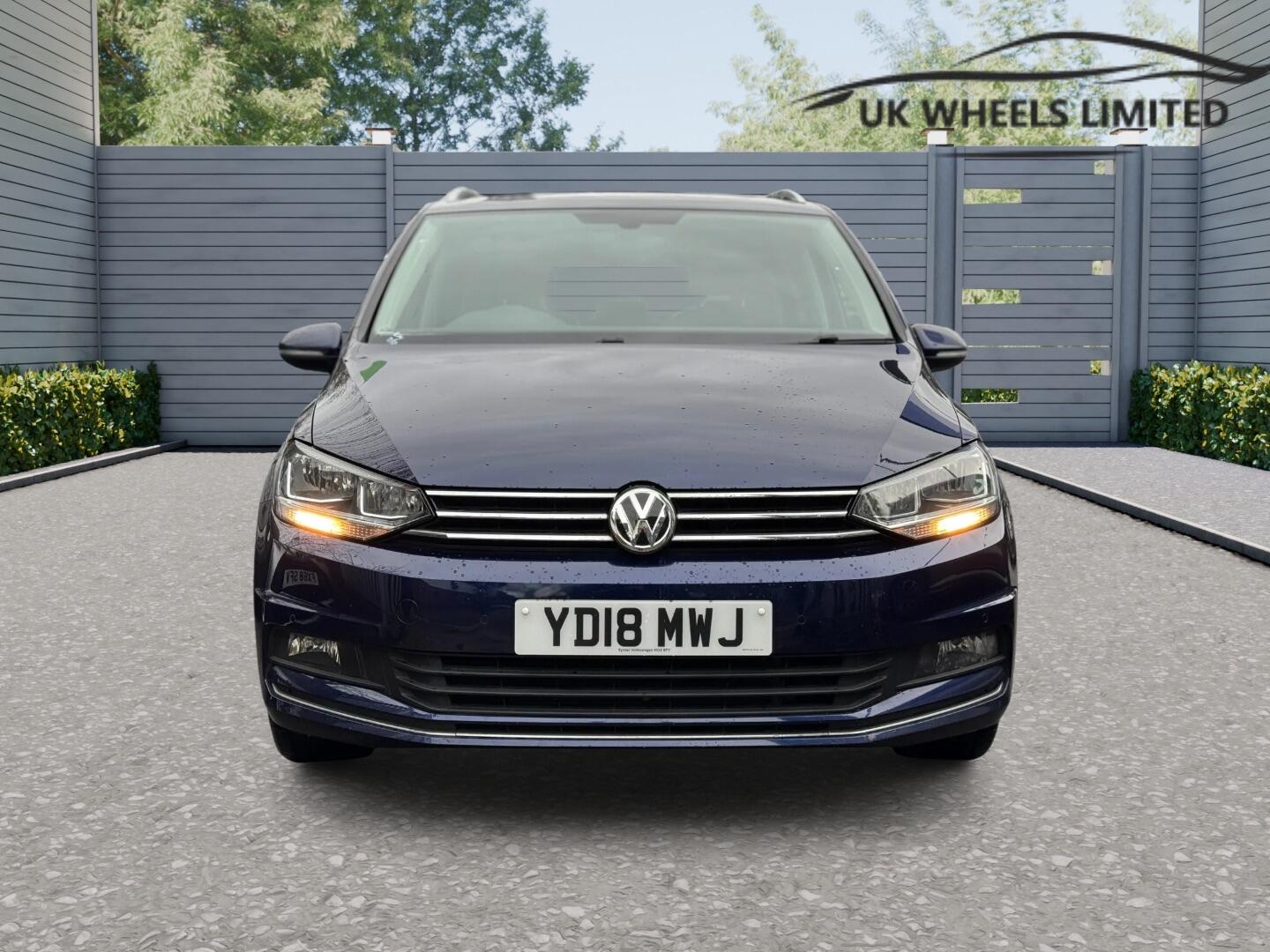 Used Volkswagen Touran 2018 for sale - 76865759: Photo 3