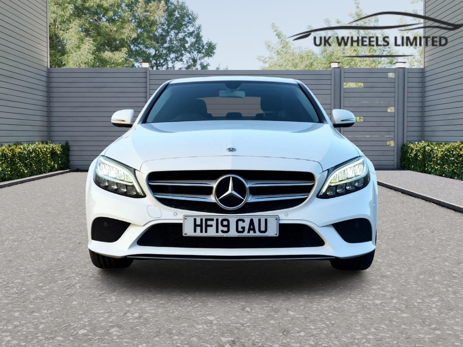 Used Mercedes-Benz C Class 2019 for sale - 77314925: Photo 3