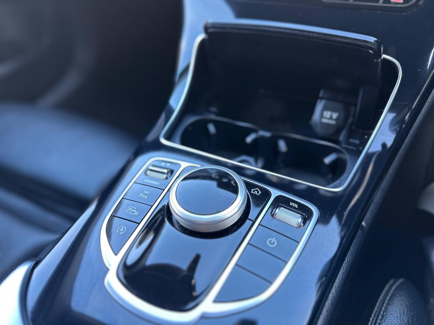 Used Mercedes-Benz C Class 2019 for sale - 77314925: Photo 42