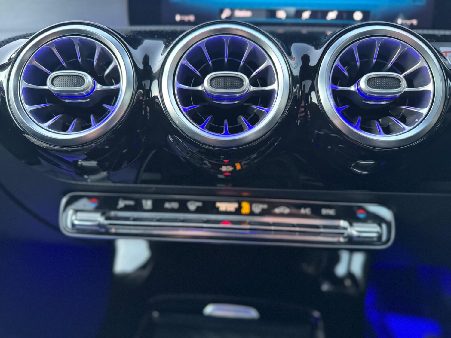 Used Mercedes-Benz A-Class 2020 for sale - 76899240: Photo 23