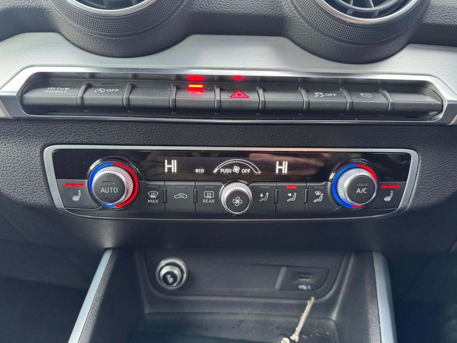 Used Audi Q2 2017 for sale - 77412309: Photo 28