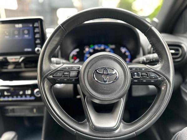 Used Toyota Yaris Cross 2022 for sale - 74861761: Photo 14