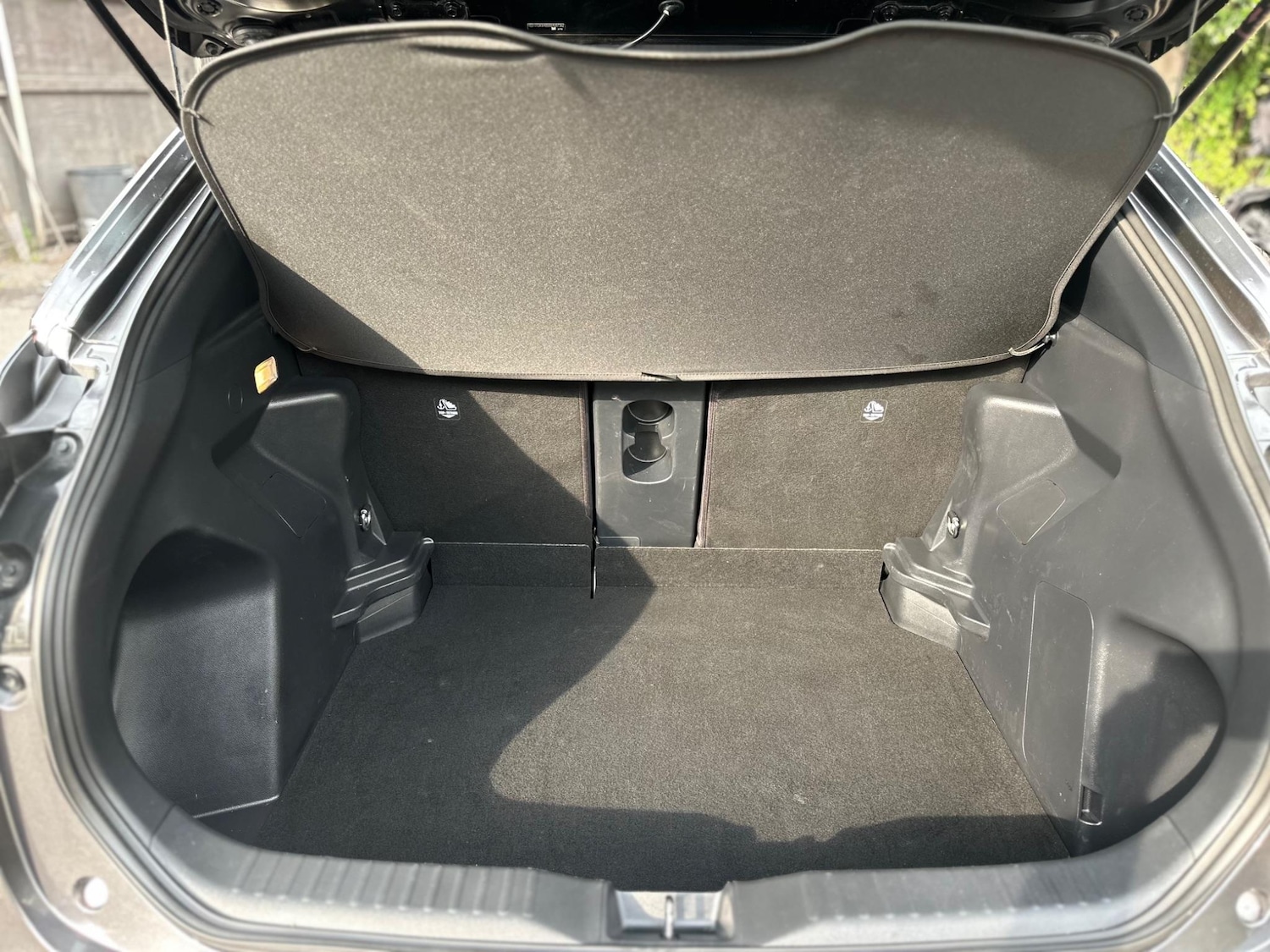 Vehicle 27