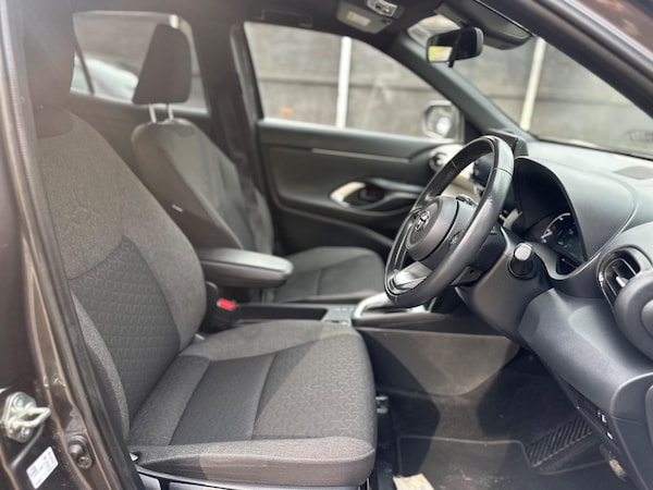 Used Toyota Yaris Cross 2022 for sale - 74861761: Photo 8
