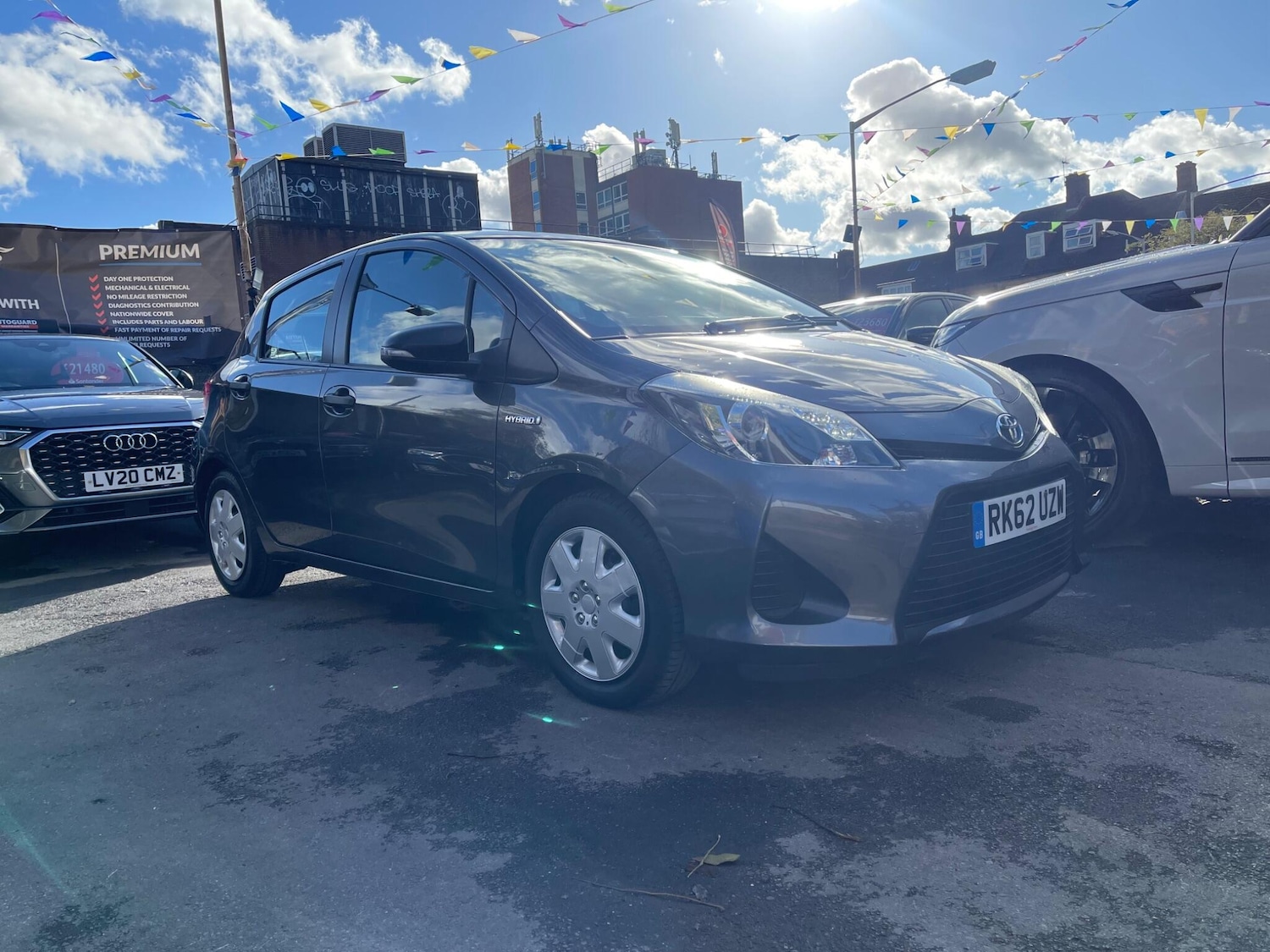 Used Toyota Yaris for sale - 76997645: Photo 10