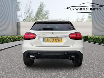 Used Mercedes-Benz GLA 2019 for sale - 77040022: Photo