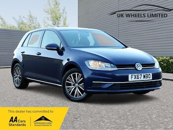 Used Volkswagen Golf 2017 for sale - 77709973: Photo