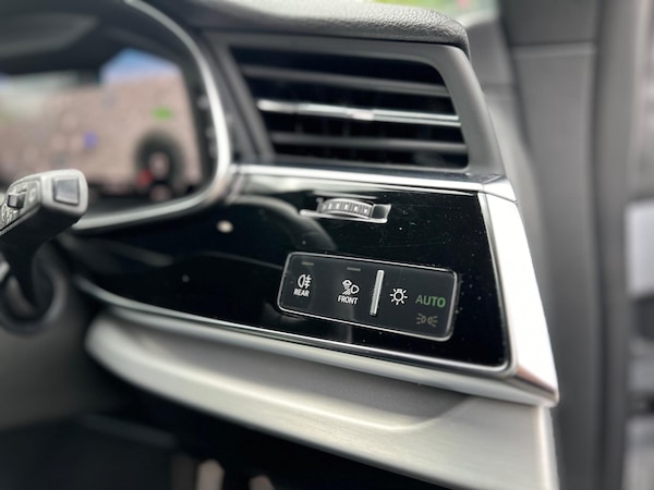 Used Audi Q8 2022 for sale - 75311338: Photo 26