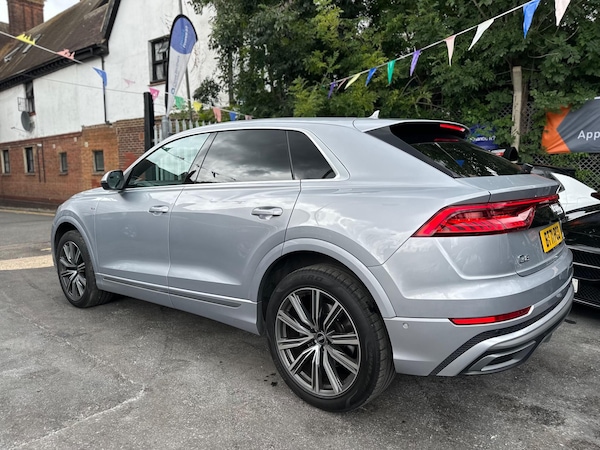 Used Audi Q8 2022 for sale - 75311338: Photo 8