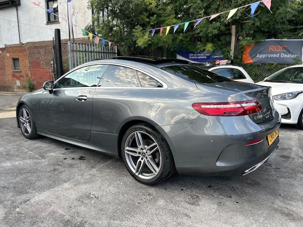 Used Mercedes-Benz E-Class 2018 for sale - 75102738: Photo 11