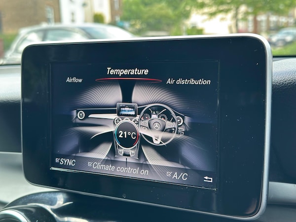Used Mercedes-Benz GLC 2019 for sale - 75302101: Photo 29
