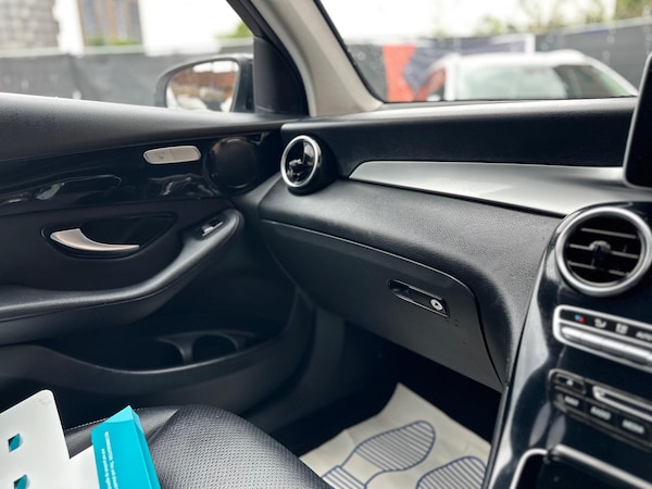 Used Mercedes-Benz GLC 2019 for sale - 75302101: Photo 35