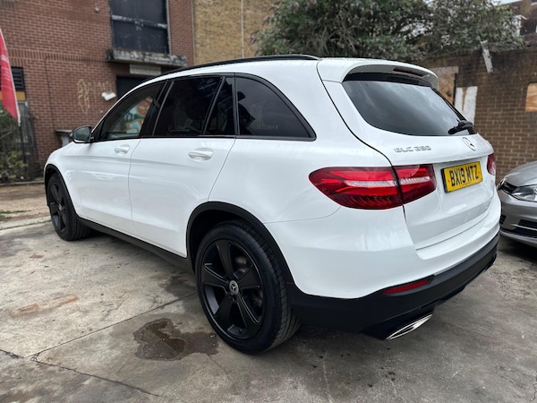 Used Mercedes-Benz GLC 2019 for sale - 75302101: Photo 7