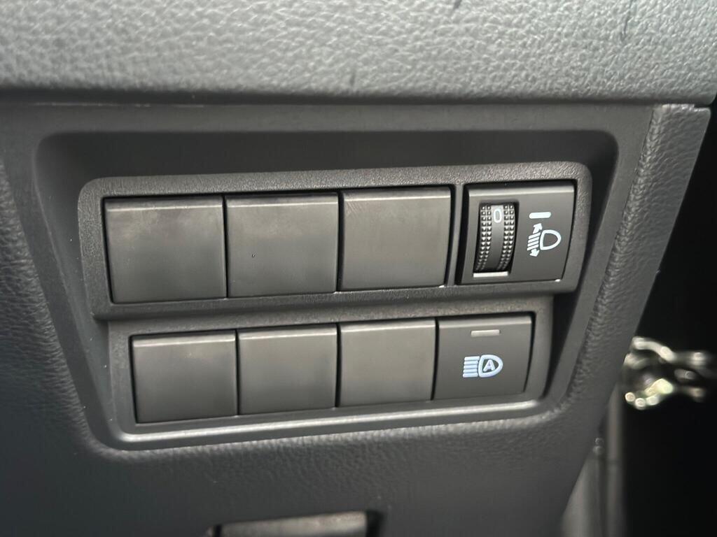 Used Toyota Yaris 2022 for sale - 77098132: Photo 23