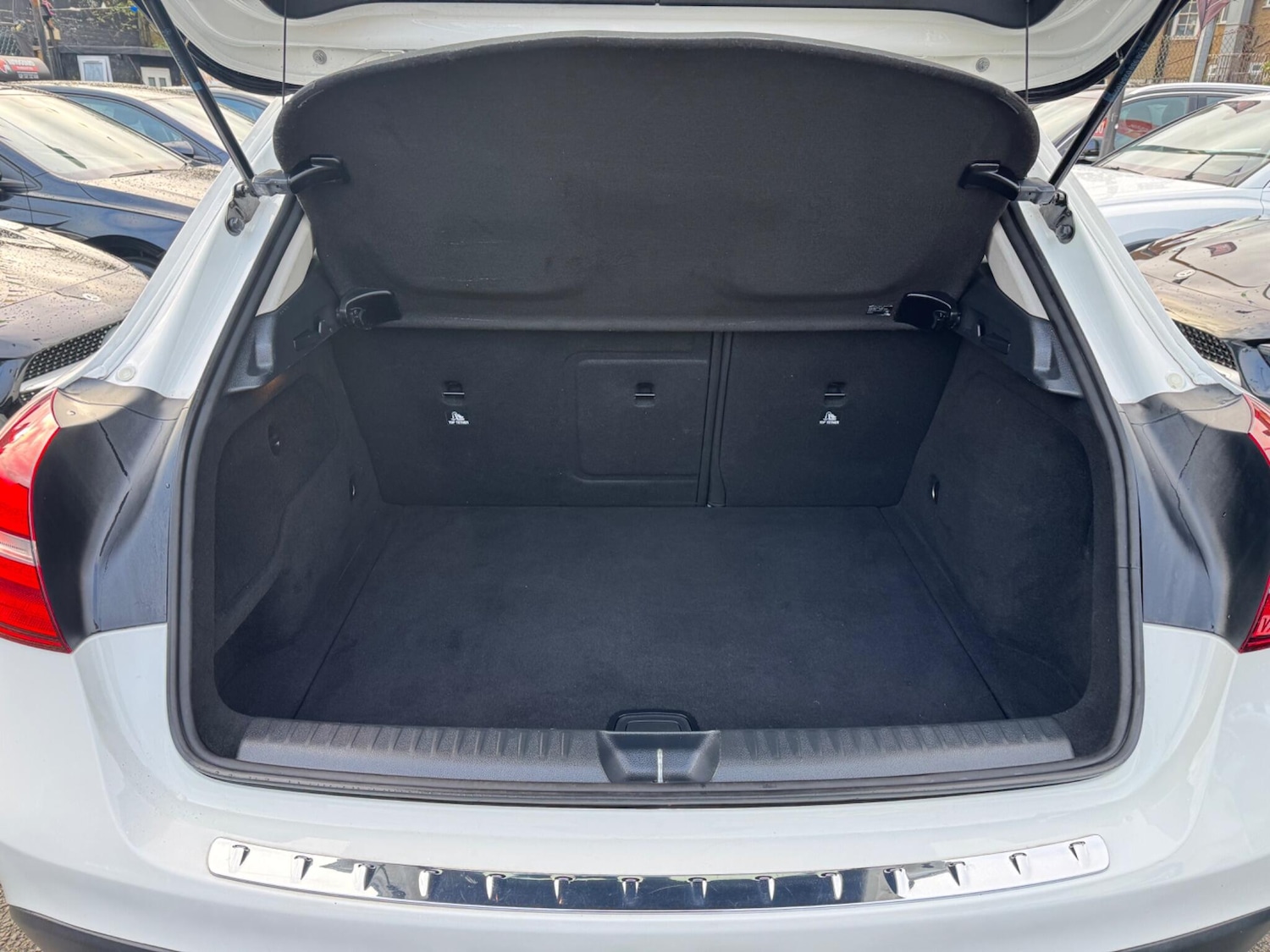 Used Mercedes-Benz GLA 2019 for sale - 76849881: Photo 28