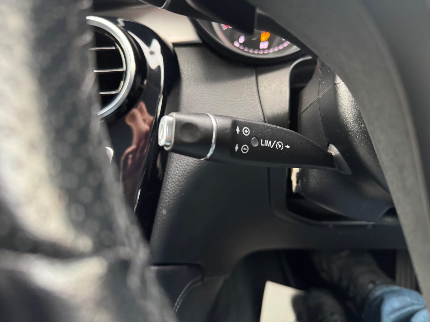 Used Mercedes-Benz GLC 2018 for sale - 76498718: Photo 17