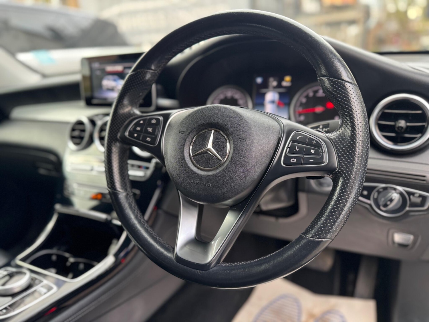 Used Mercedes-Benz GLC 2018 for sale - 76498718: Photo 24