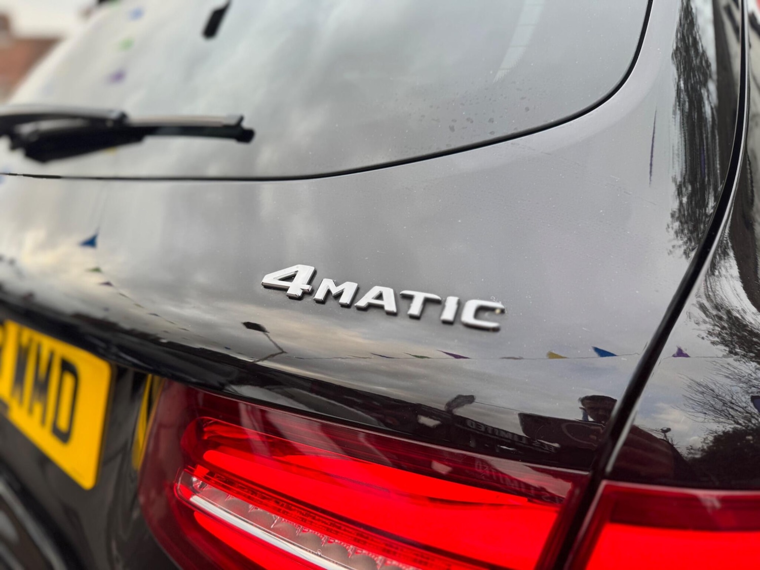 Used Mercedes-Benz GLC 2018 for sale - 76498718: Photo 31