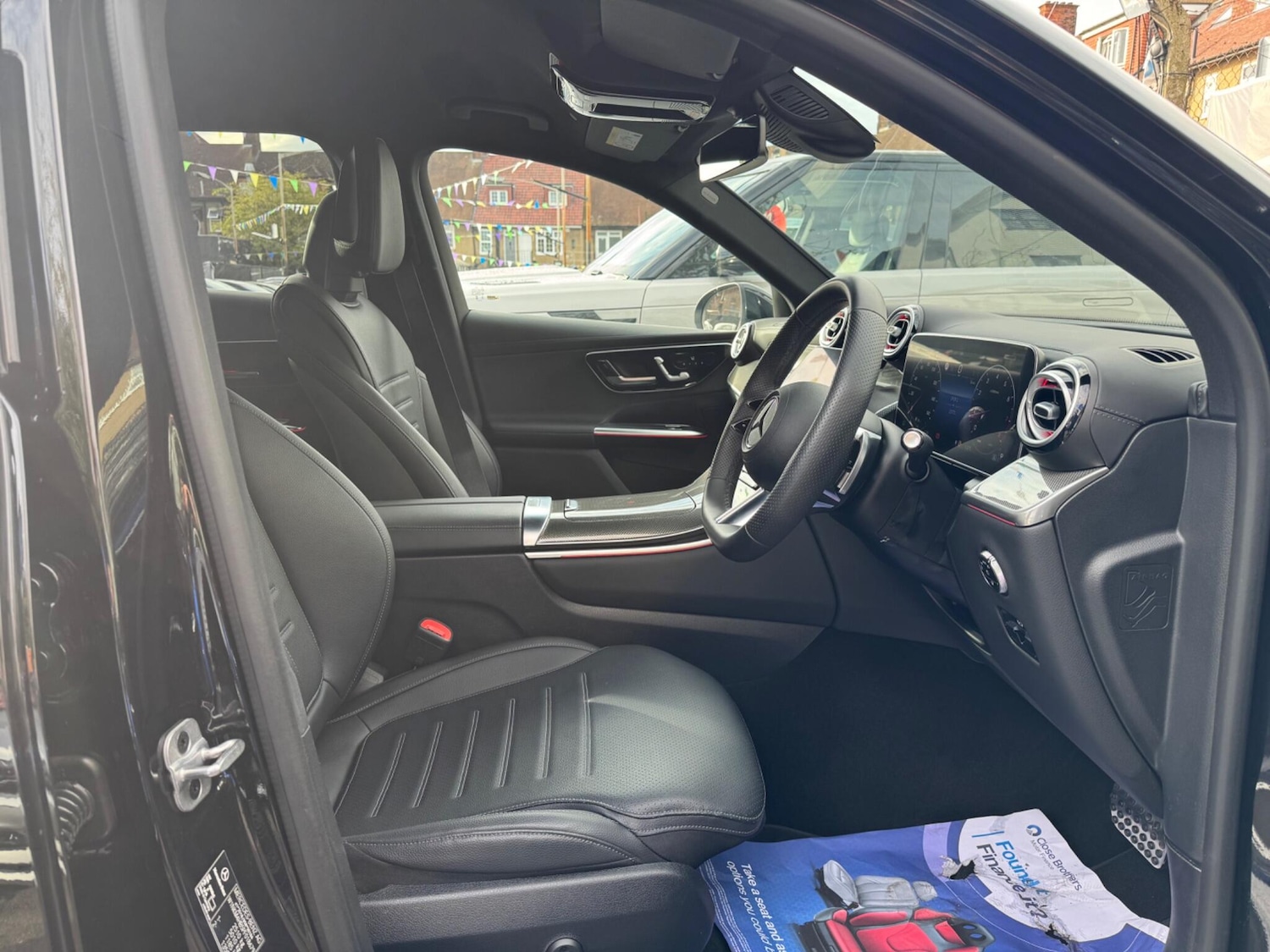 Used Mercedes-Benz GLC 2023 for sale - 76990065: Photo 12