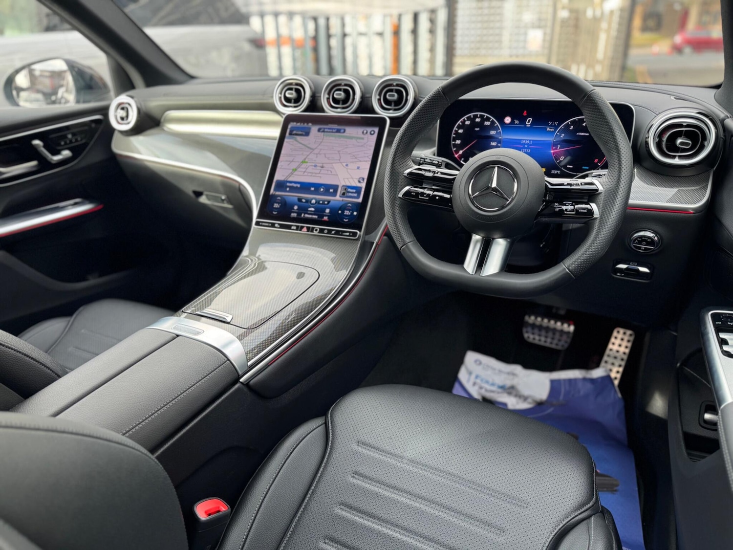 Used Mercedes-Benz GLC 2023 for sale - 76990065: Photo 13