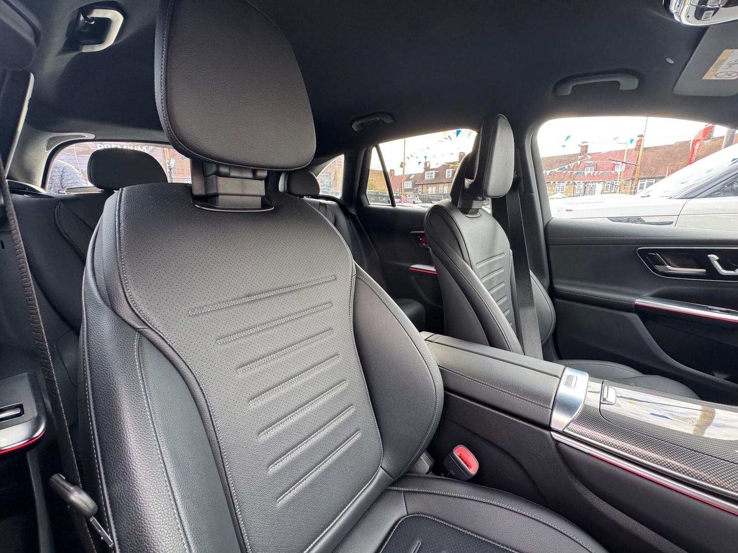 Used Mercedes-Benz GLC 2023 for sale - 76990065: Photo 17