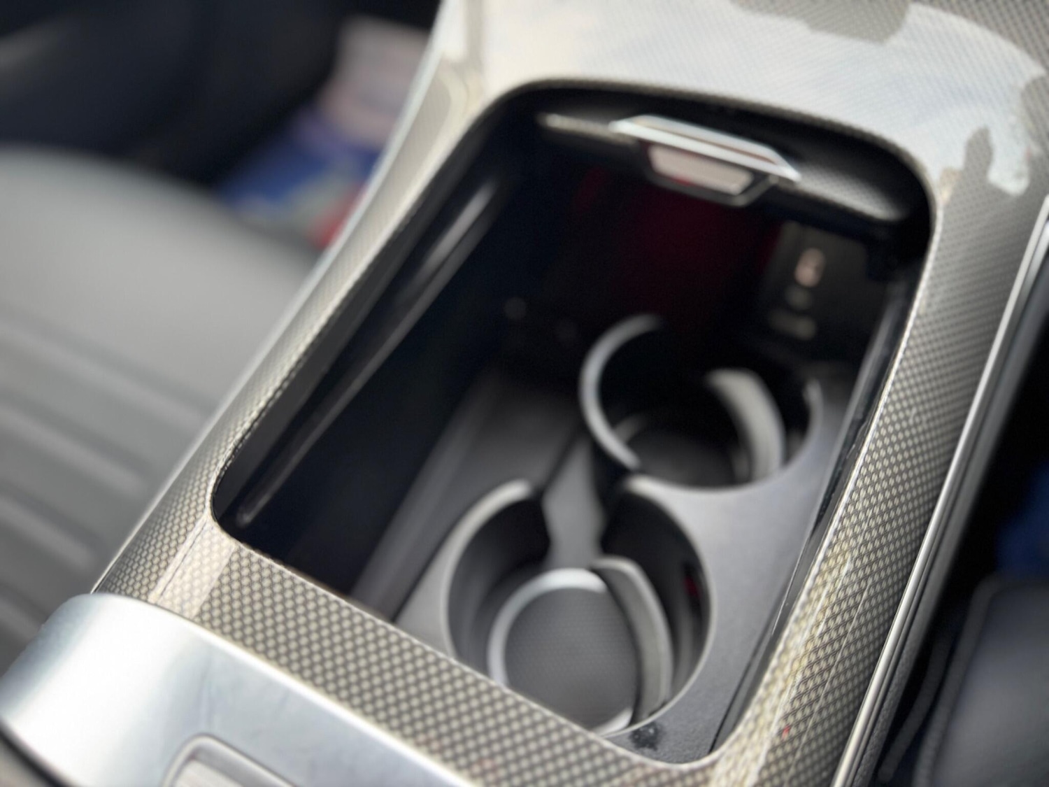 Used Mercedes-Benz GLC 2023 for sale - 76990065: Photo 28