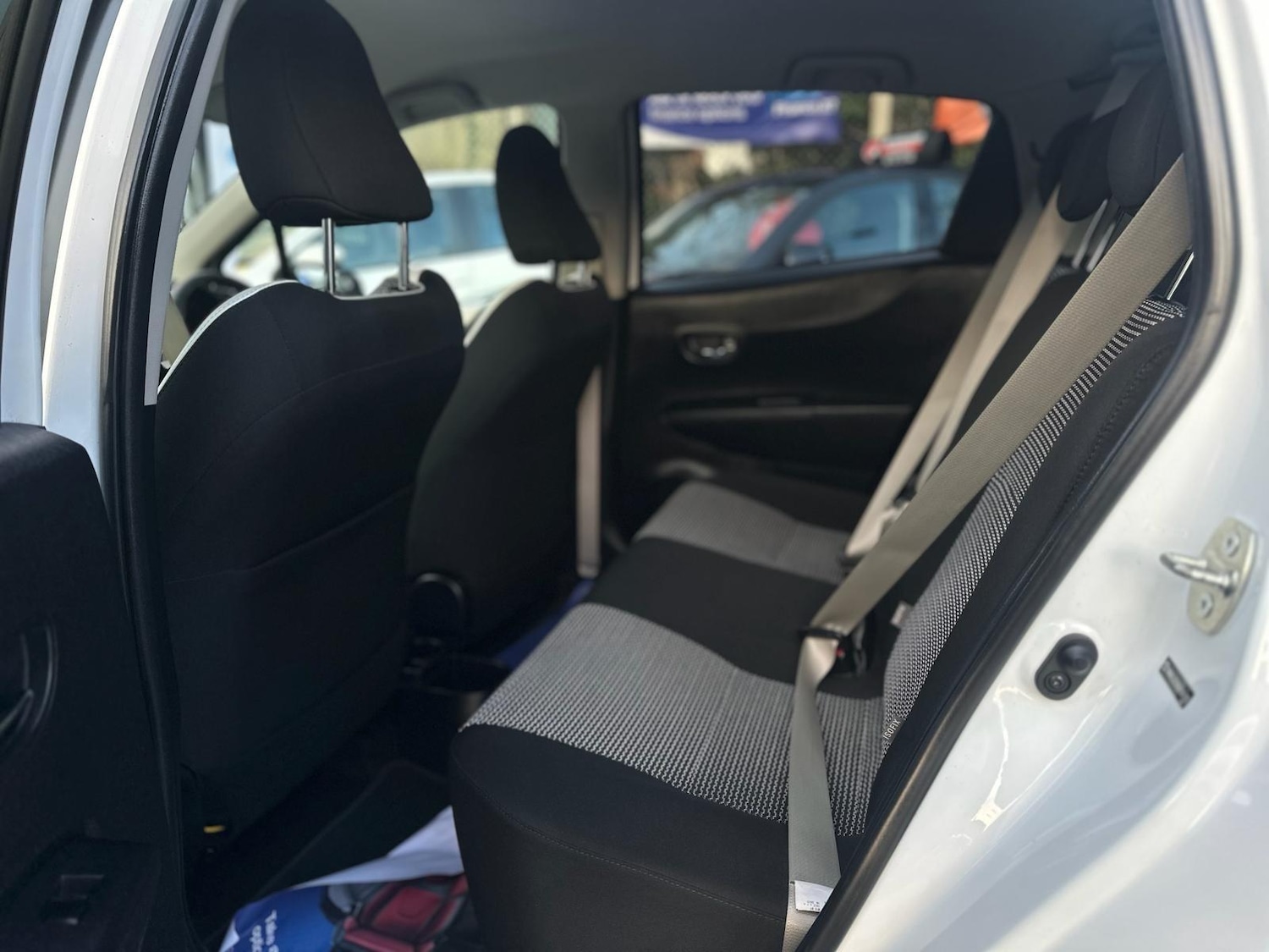 Used Toyota Yaris 2014 for sale - 76753042: Photo 17