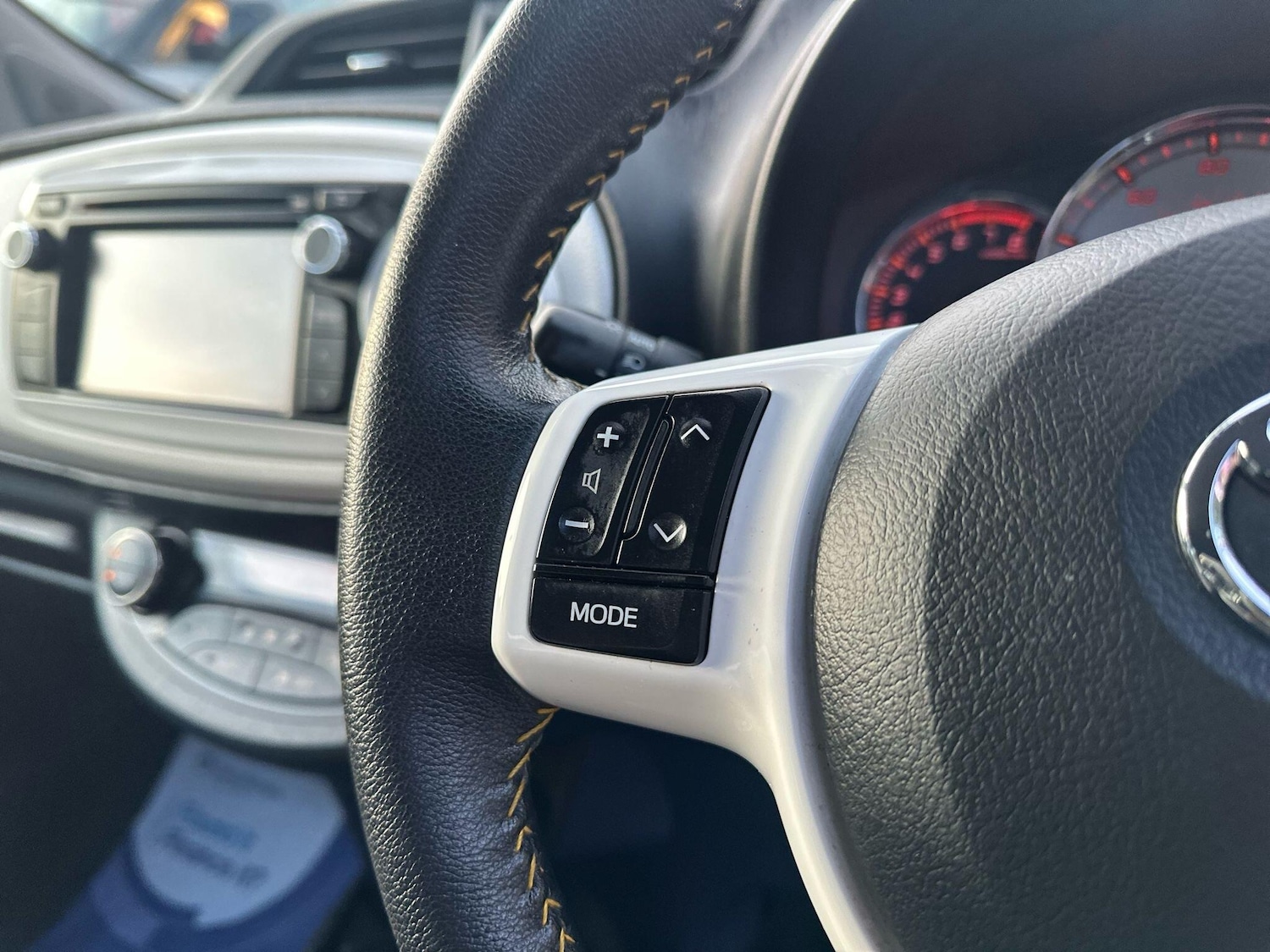 Used Toyota Yaris 2014 for sale - 76753042: Photo 20