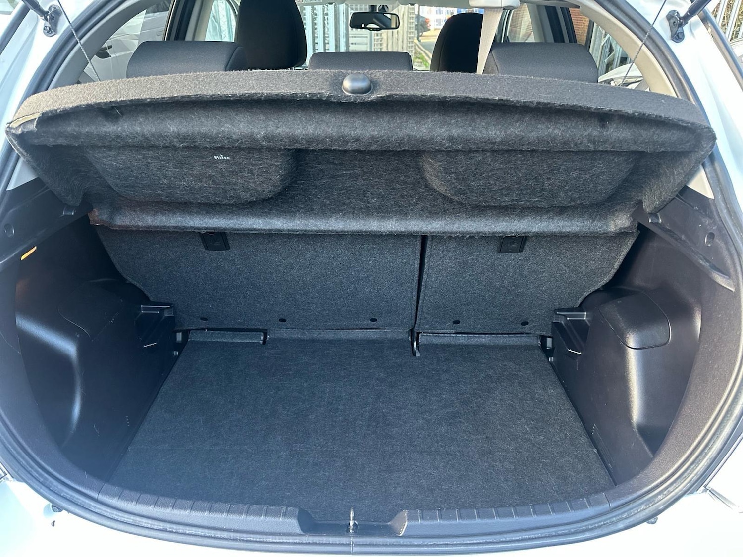 Used Toyota Yaris 2014 for sale - 76753042: Photo 27