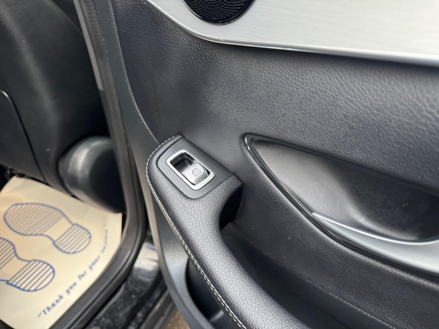 Used Mercedes-Benz GLC 2022 for sale - 76511765: Photo 43