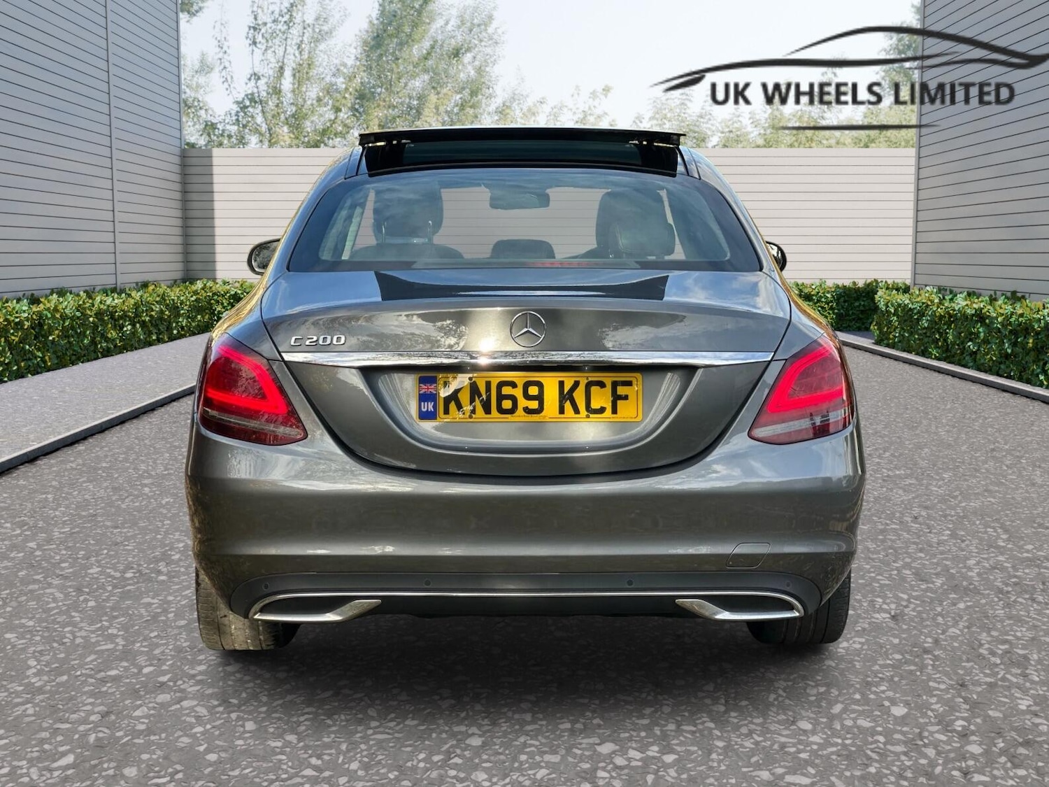 Used Mercedes-Benz C Class 2020 for sale - 77020917: Photo 4