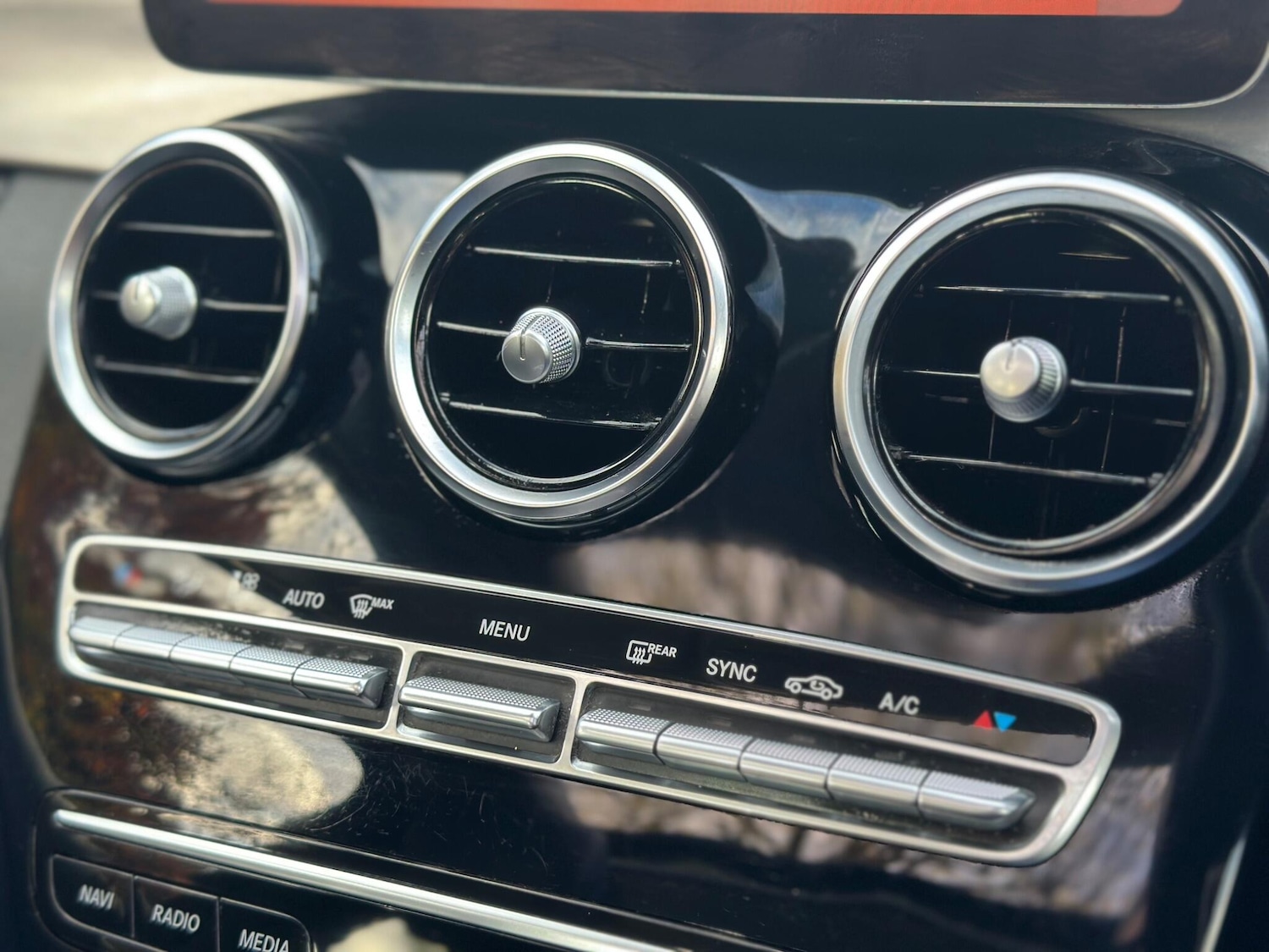 Used Mercedes-Benz C Class 2020 for sale - 77020917: Photo 49