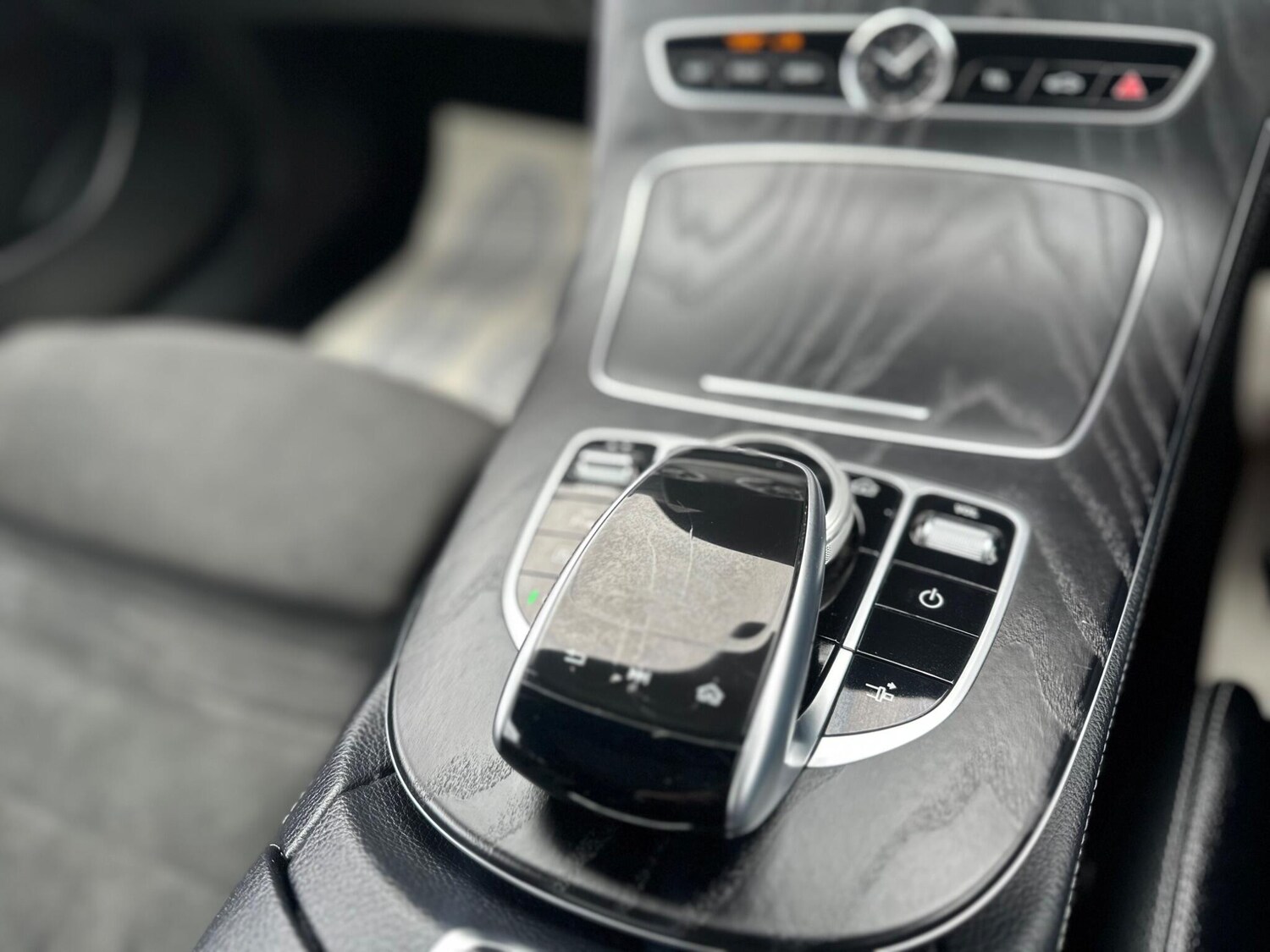 Used Mercedes-Benz E Class for sale - 77658790: Photo 21