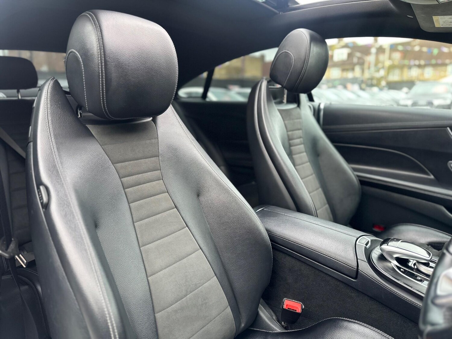 Used Mercedes-Benz E Class for sale - 77658790: Photo 26