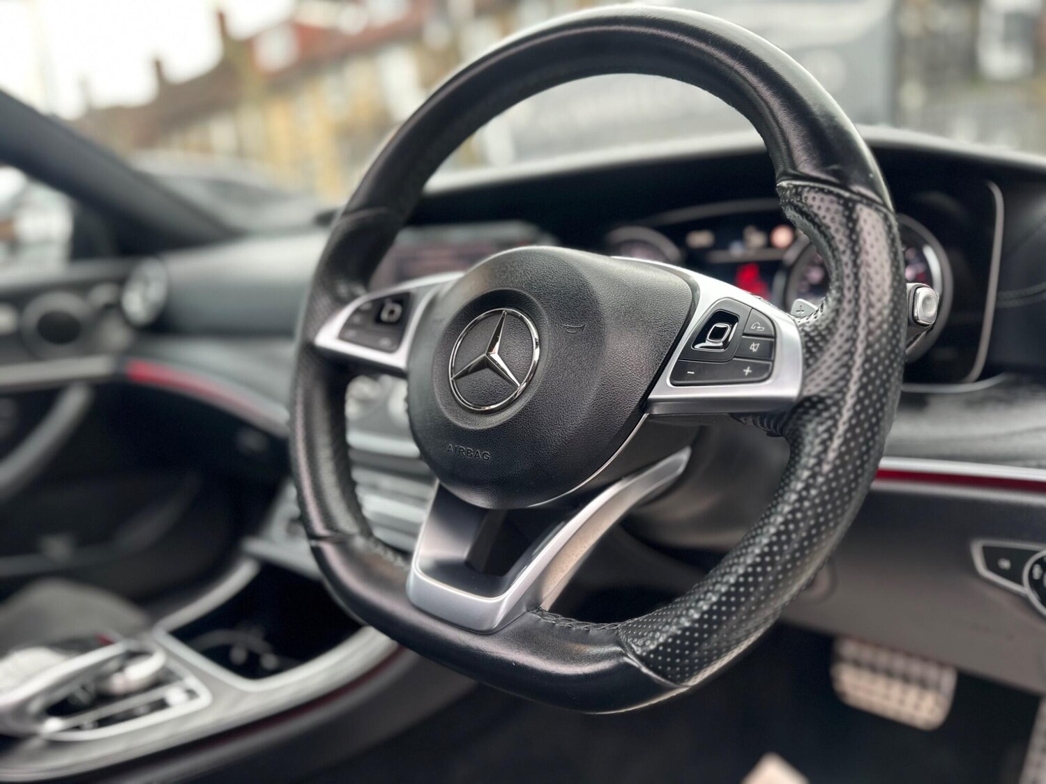 Used Mercedes-Benz E Class for sale - 77658790: Photo 48