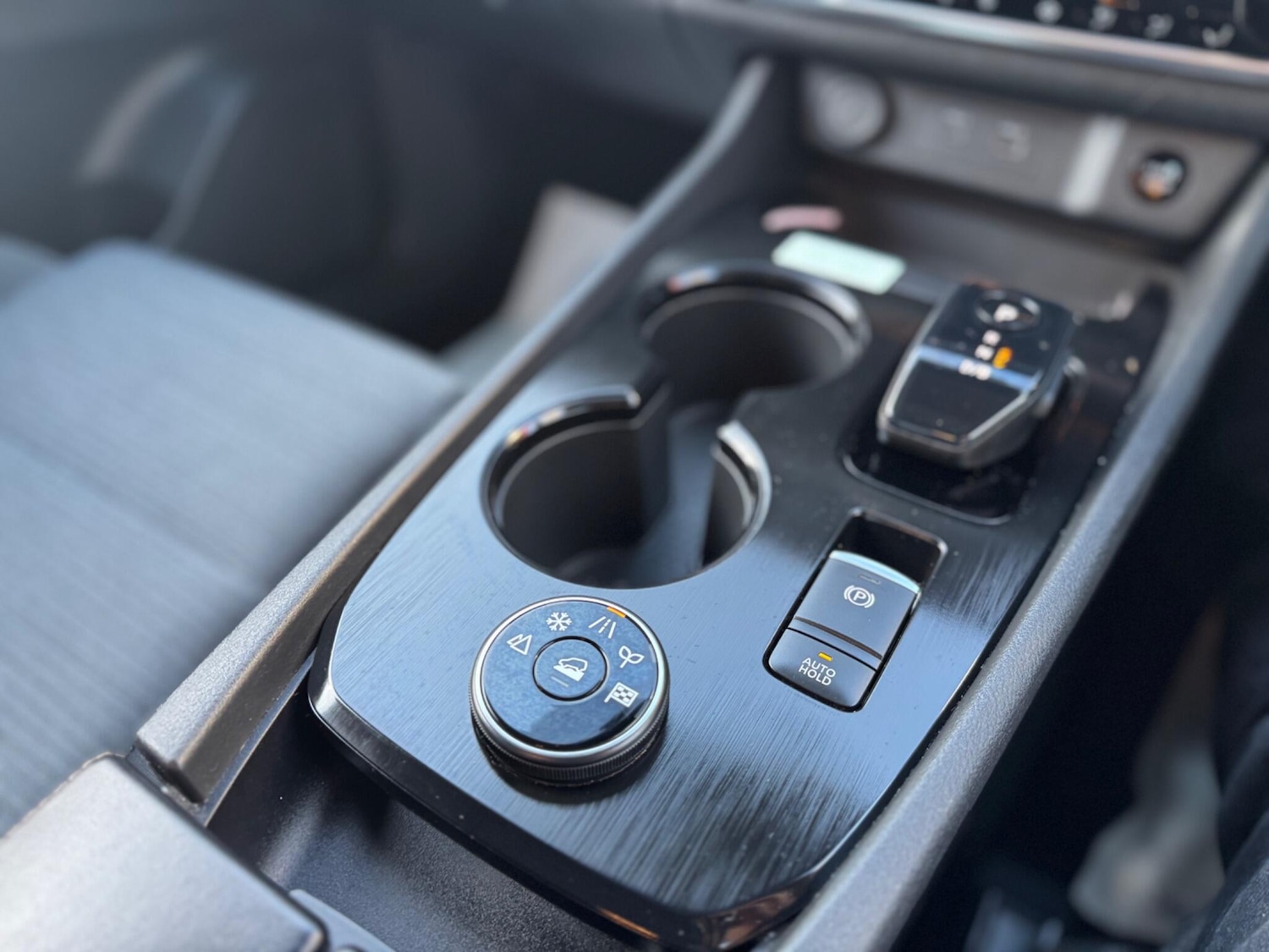 Used Nissan X-Trail 2023 for sale - 77015677: Photo 26