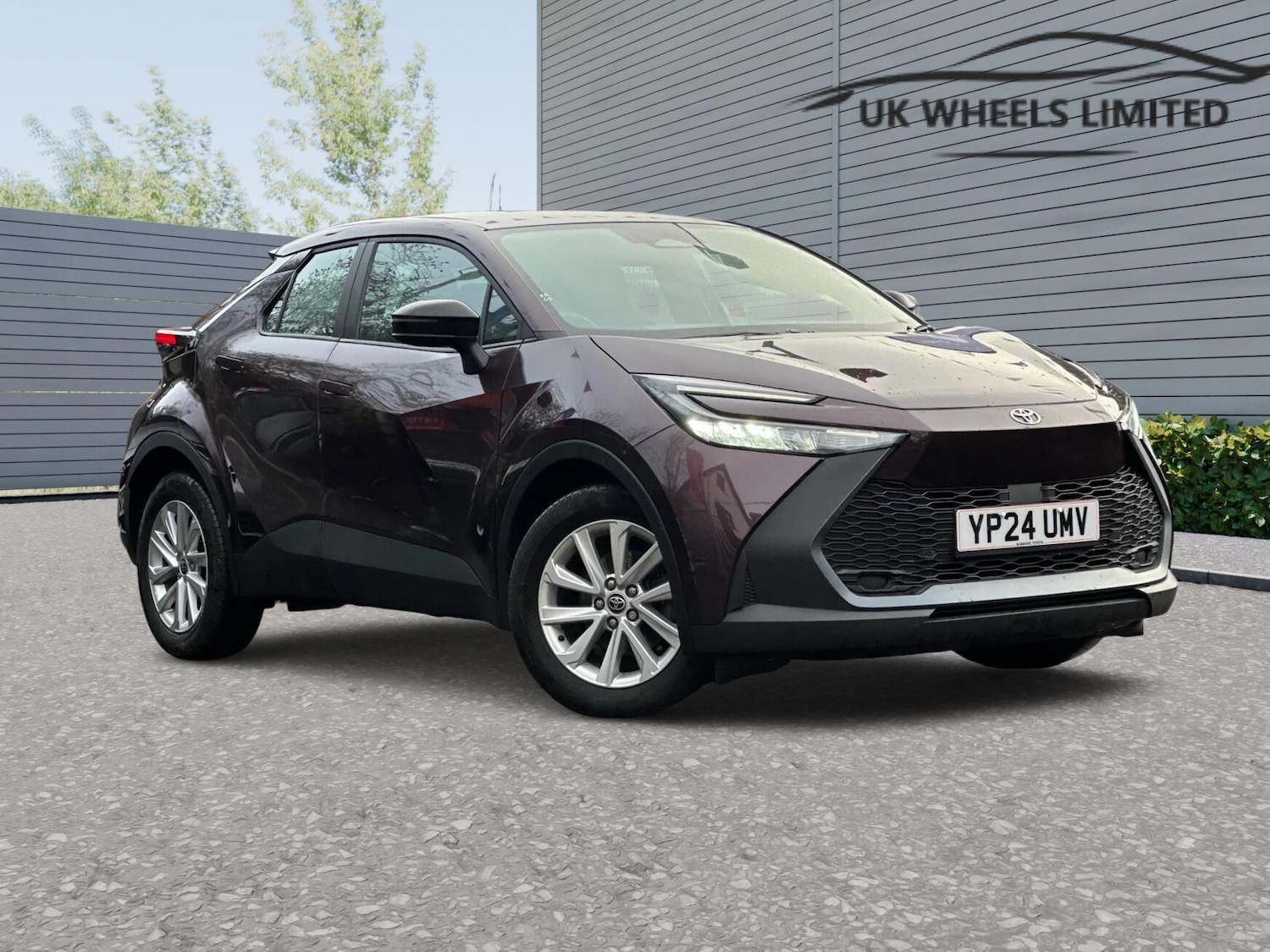 Used Toyota C-HR 2024 for sale - 77120410: Photo 39