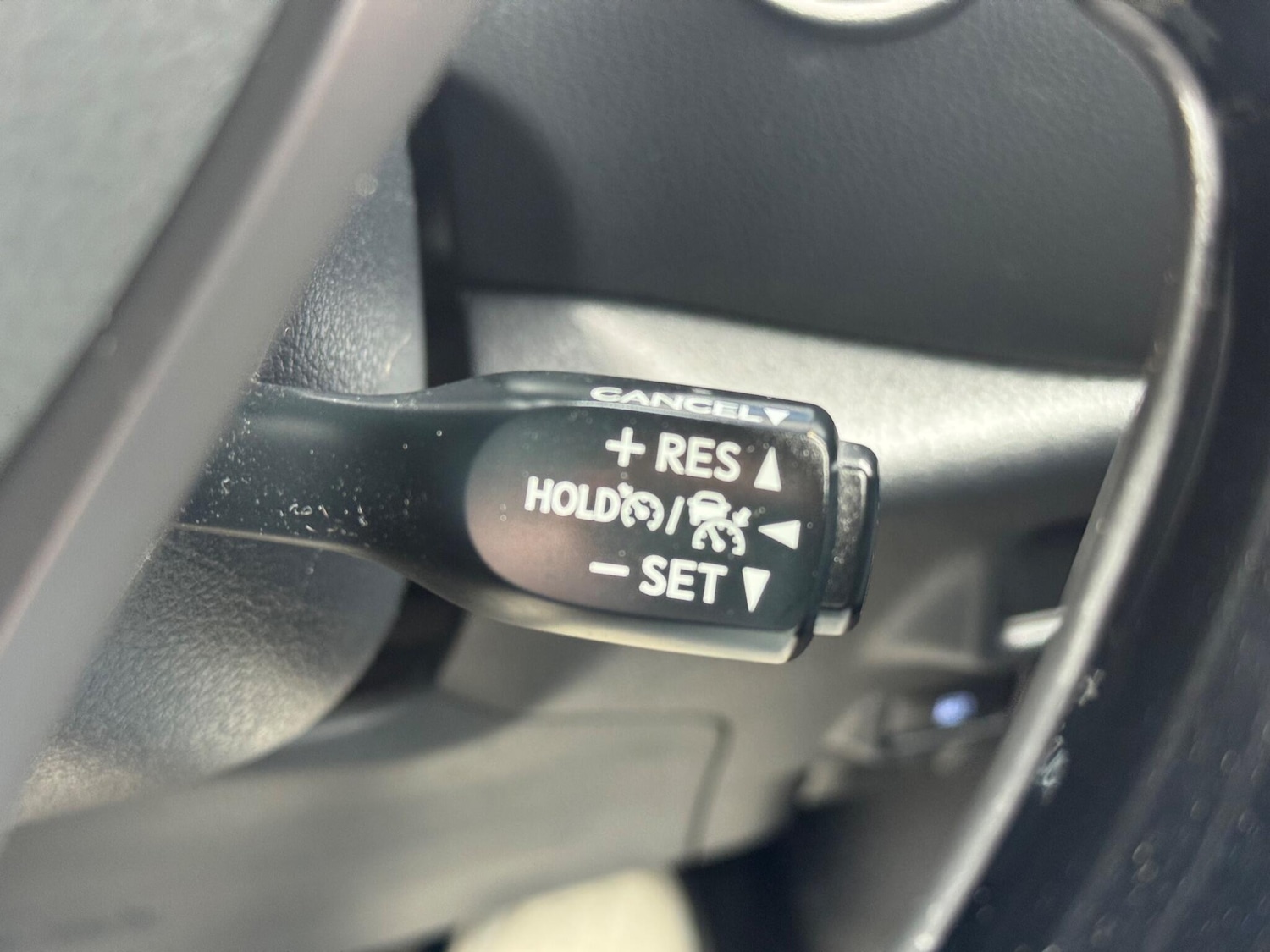 Used Toyota C-HR 2018 for sale - 78170165: Photo 23