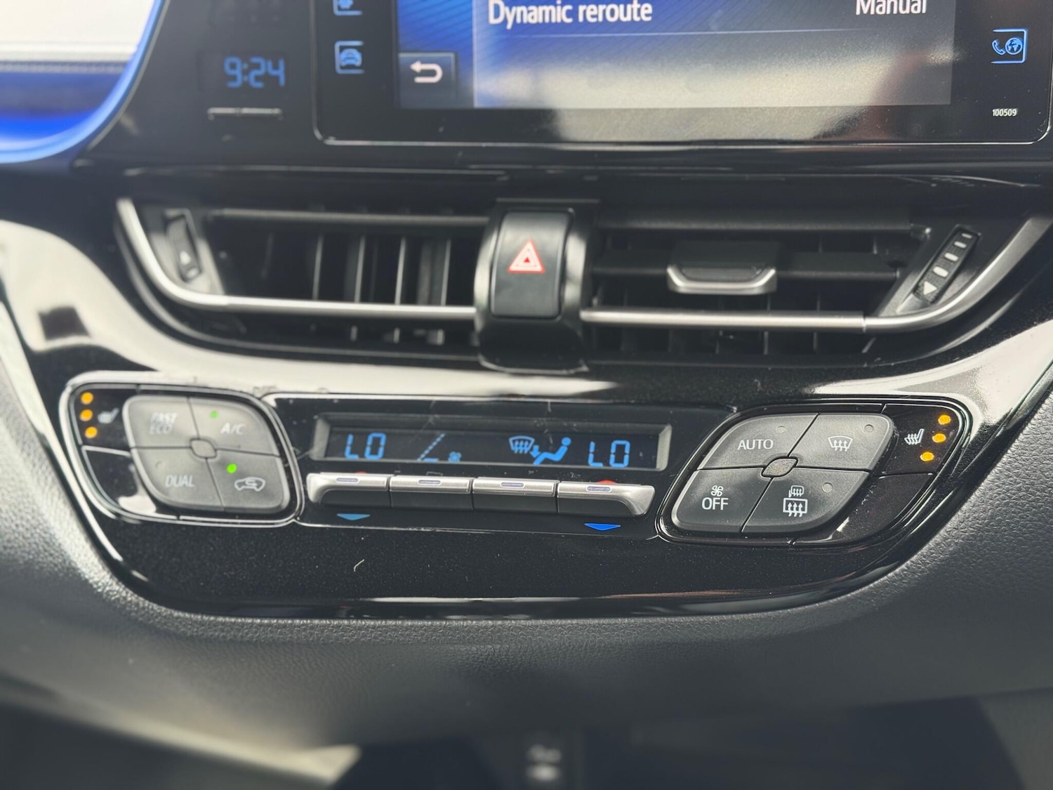 Used Toyota C-HR 2018 for sale - 78170165: Photo 31