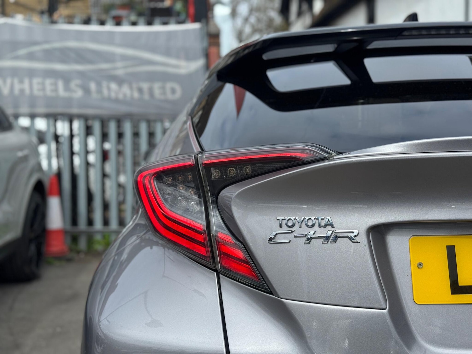 Used Toyota C-HR 2018 for sale - 78170165: Photo 37